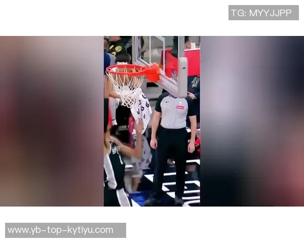 锡安强势隔扣文班遭羞辱文班四记大帽霸气反击引发热议